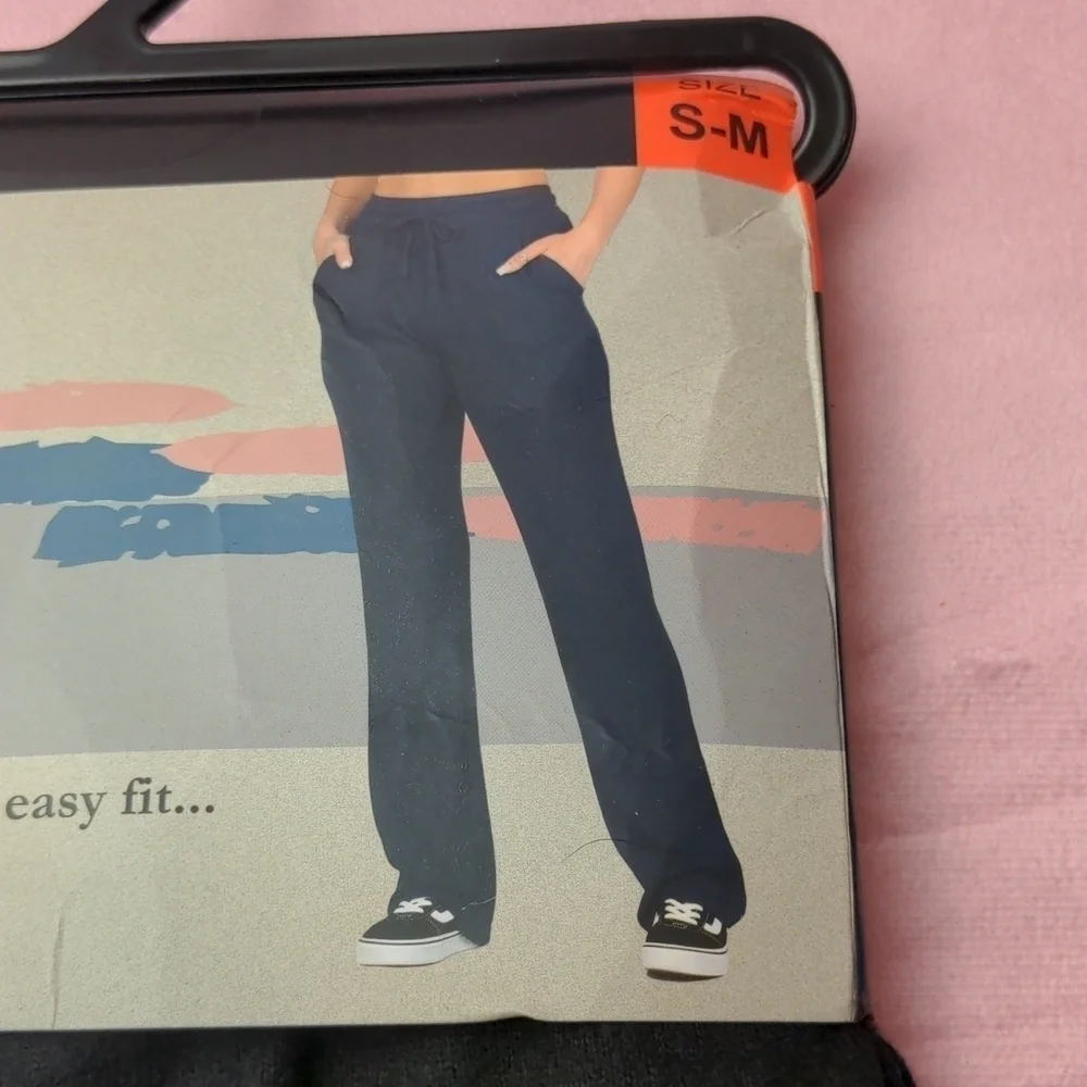lildy lounge solid packaging